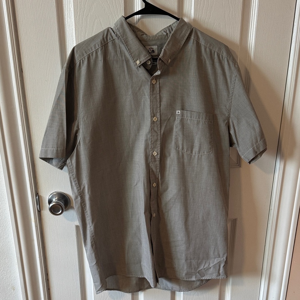 Men's Quicksilver Gray Short Sleeve Shirt